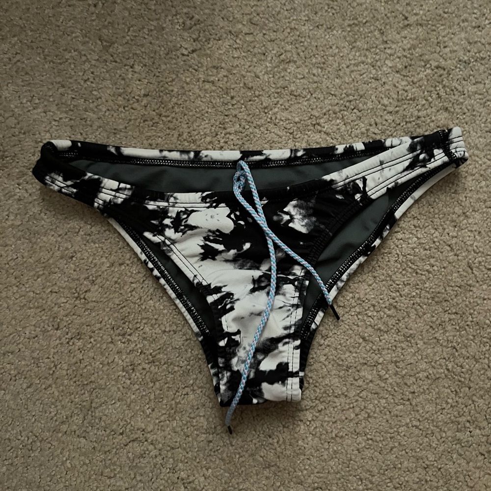 Rare print Jolyn Europe bikini bottom
